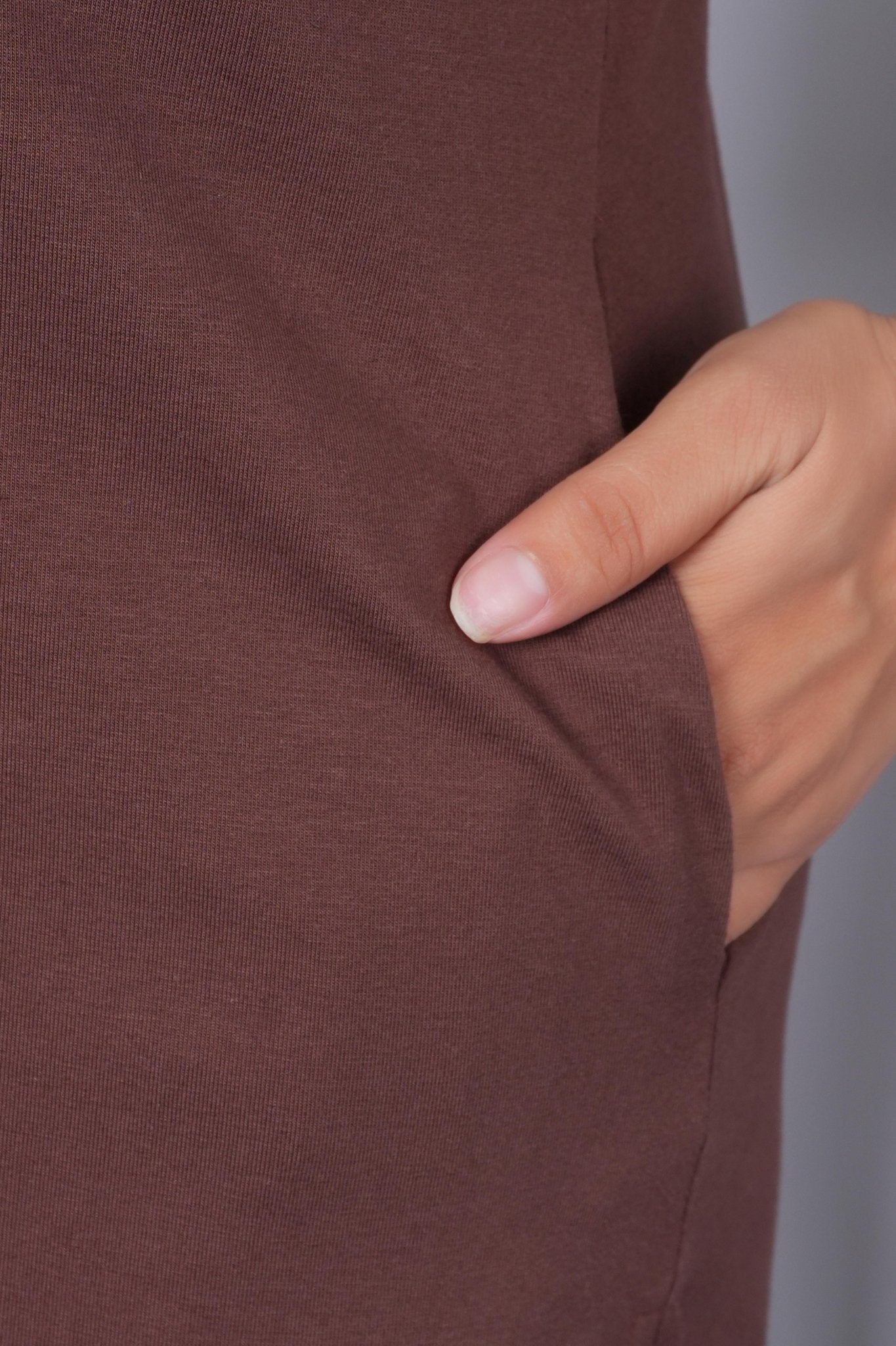 Coffee bean long v neck cotton lycra t-shirt with pockets - Long cotton t-shirt