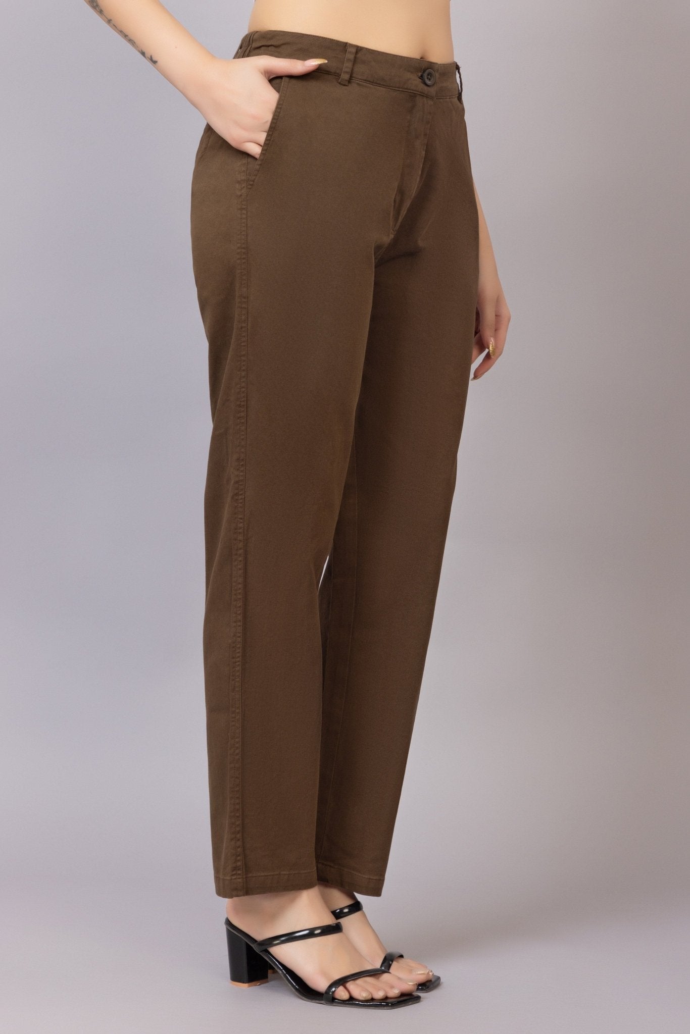 Coffee chinos pants with extra comfort. [100% USA HQ Cotton Lycra] - Chinos