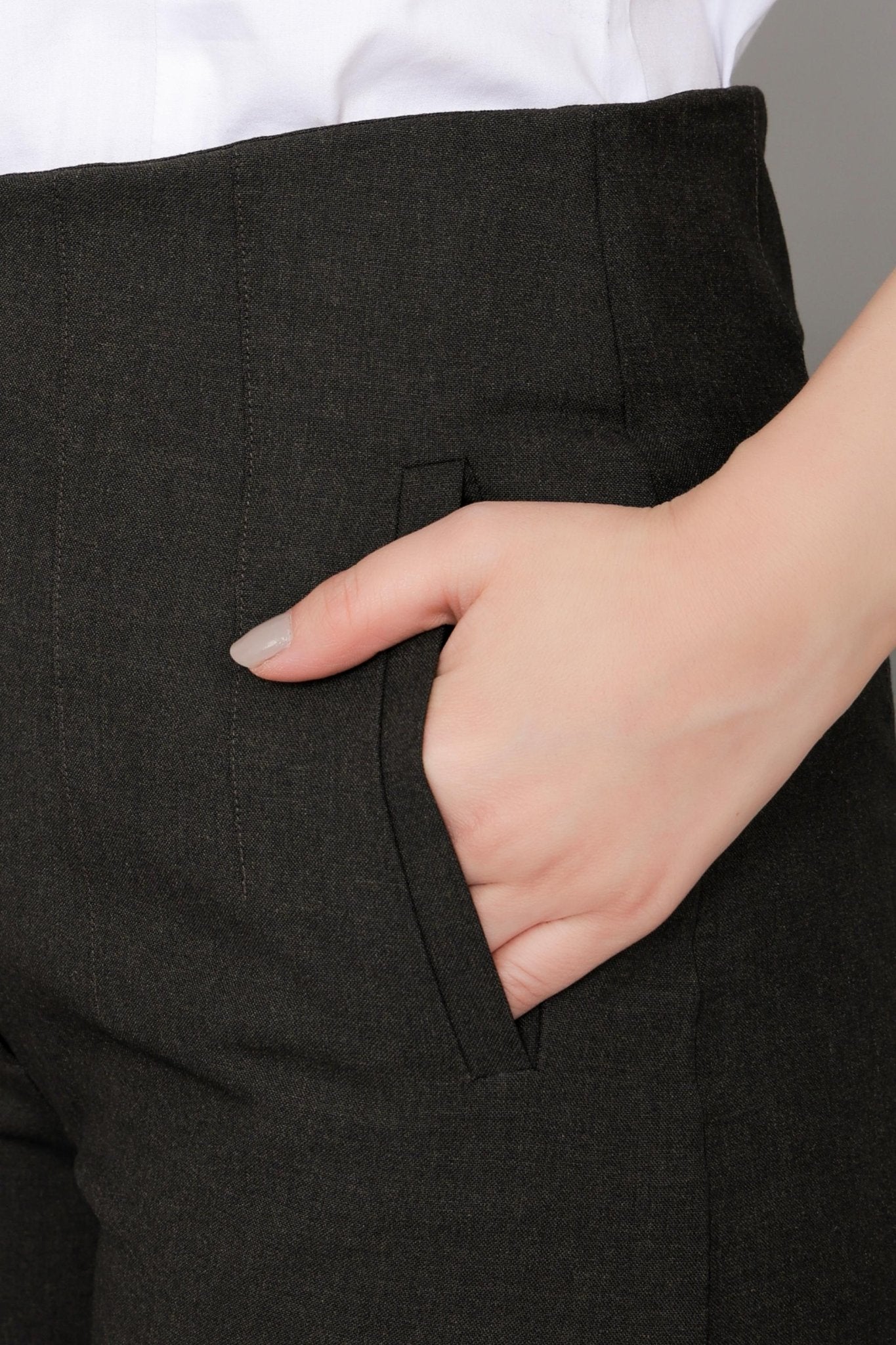 Coffee melange high waist pleated pant with spandex [Straight fit] -High waist pleated pant