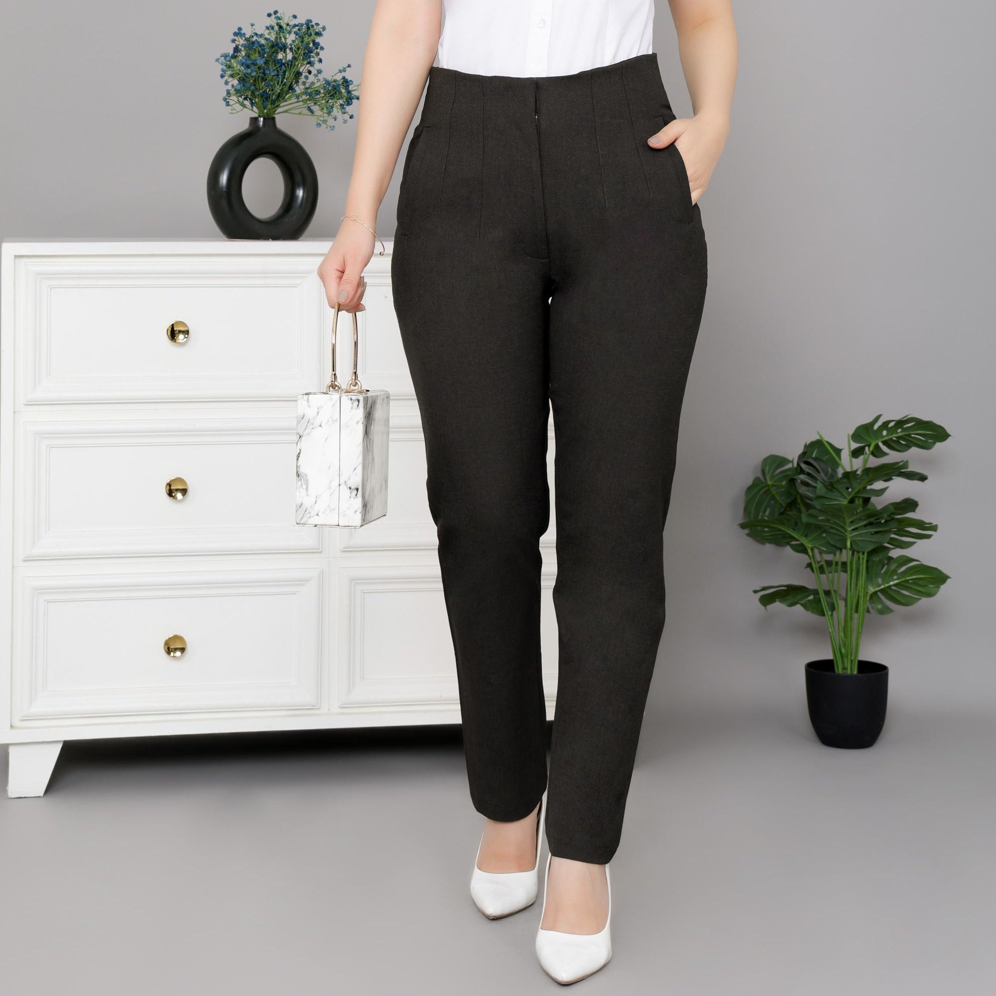 Coffee melange high waist pleated pant with spandex [Straight fit] -High waist pleated pant