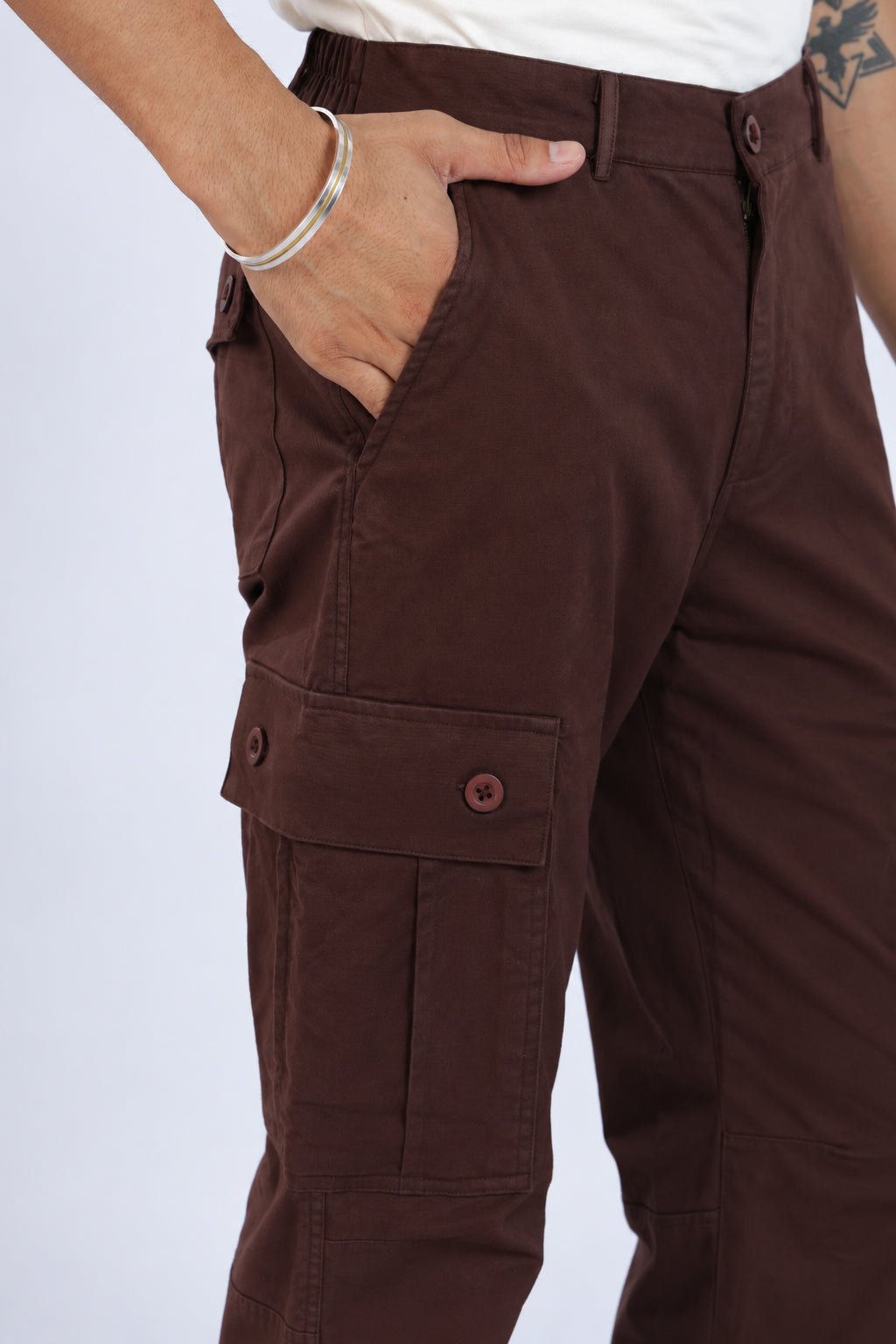 Coffee stretchable biowash HQ cotton travel cargo bottom with superior elastic belt. -Travel Cargo Pants