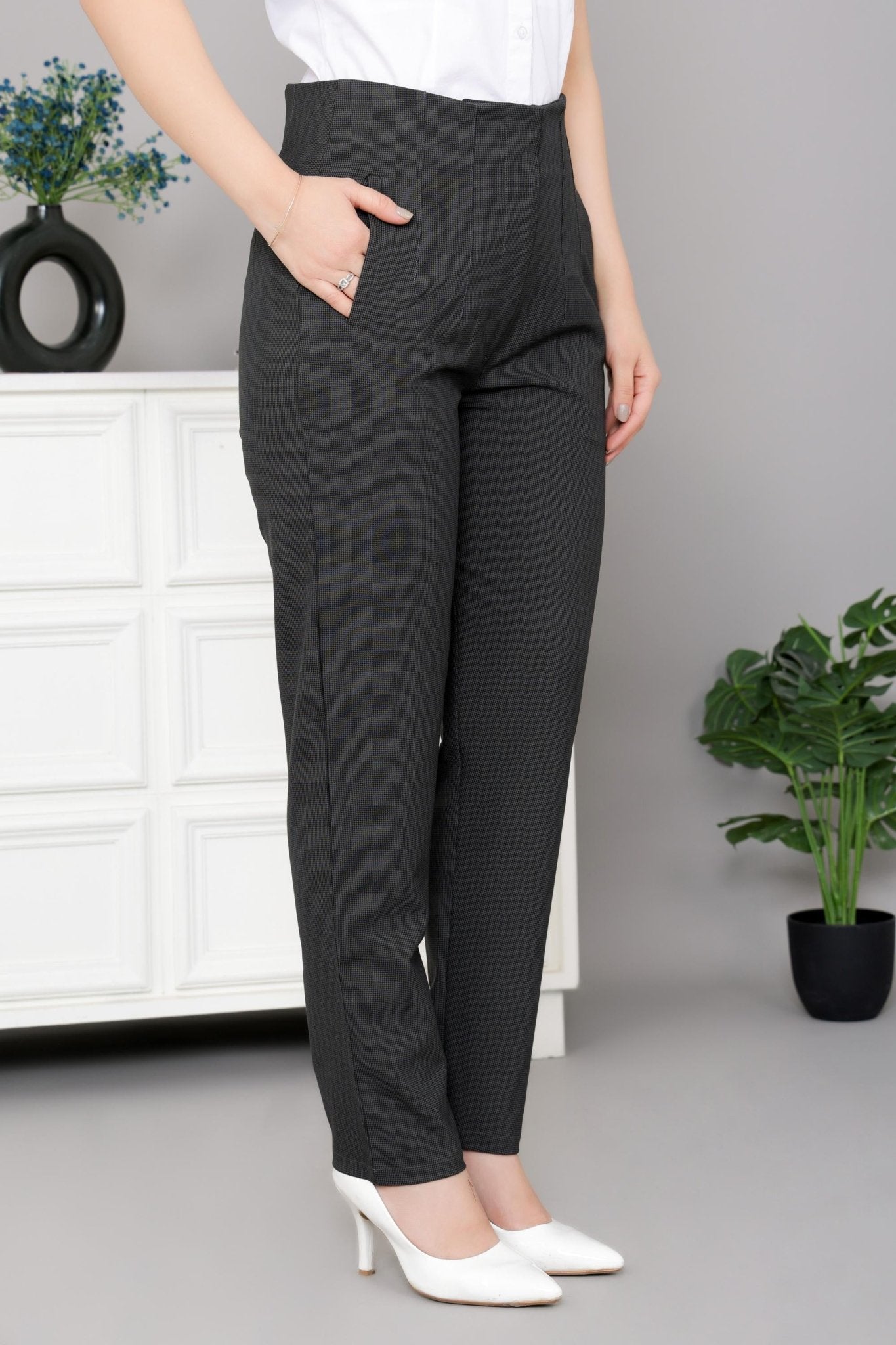 Dark grey check high waist pleated pant with spandex [Straight fit] -High waist pleated pant