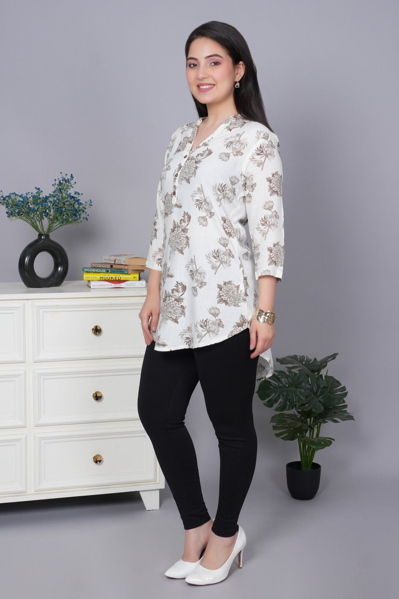 Leaf brown printed kurta neck cotton top [100% Cotton] - Cotton printed kurta neck top