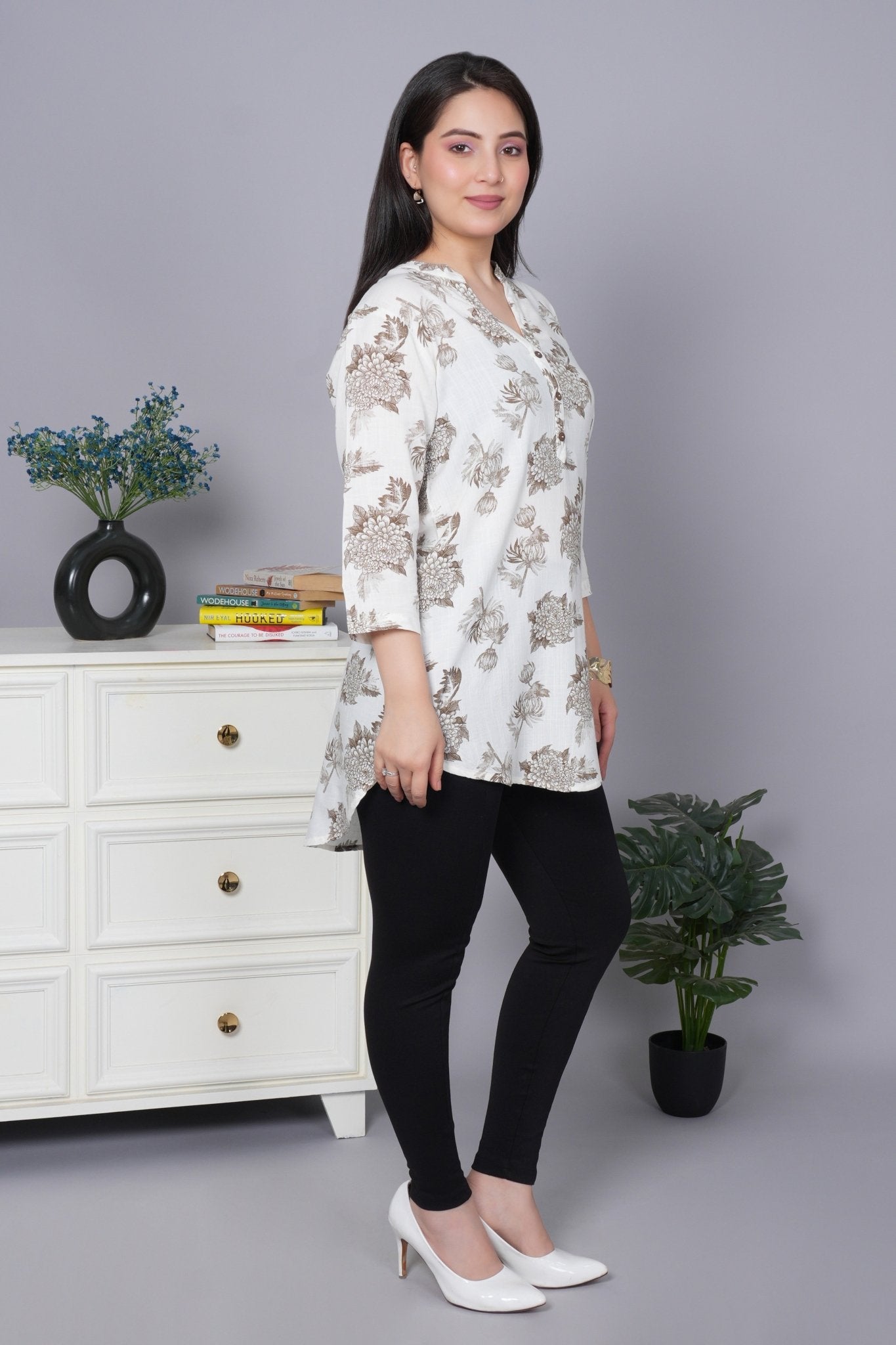 Leaf brown printed kurta neck cotton top [100% Cotton] - Cotton printed kurta neck top