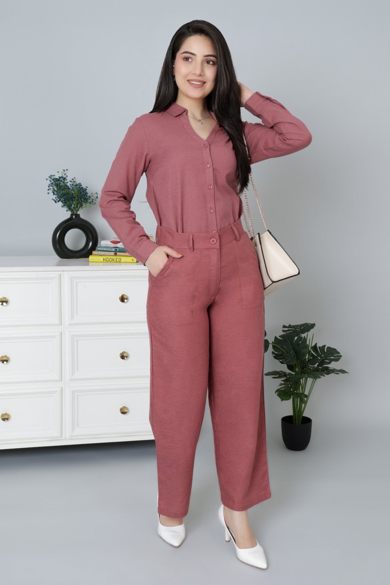 Maroon linen high waist pant - 