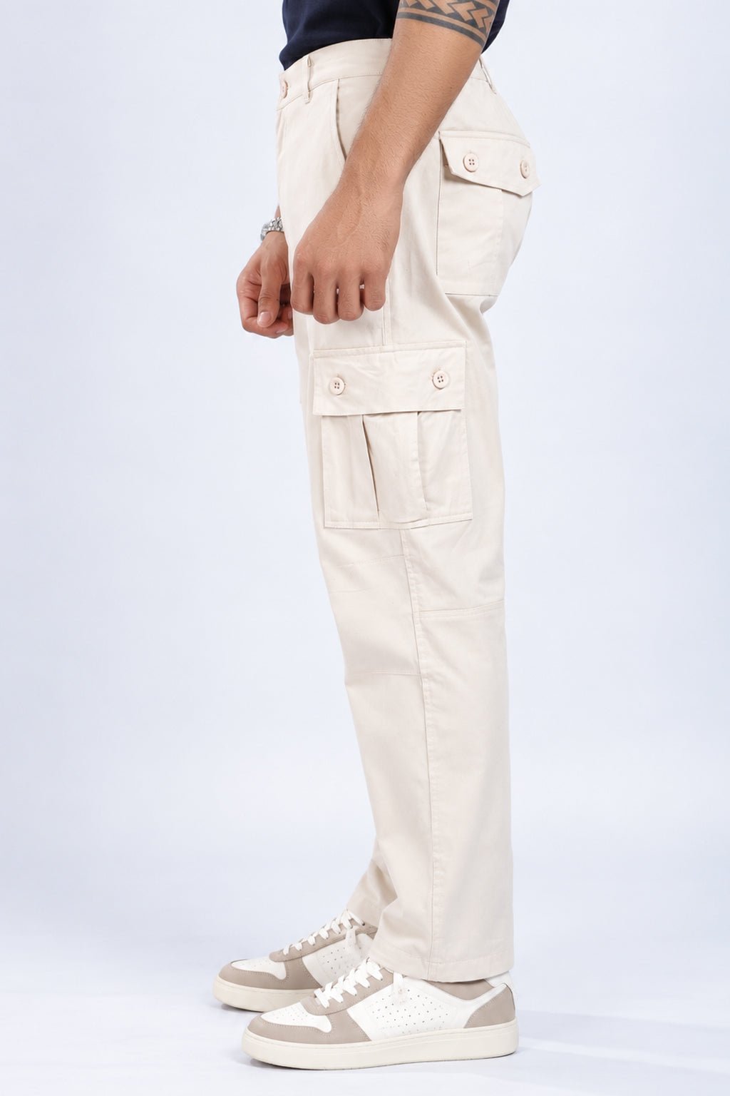 Off white stretchable biowash HQ cotton travel cargo bottom with superior elastic belt. -Travel Cargo Pants