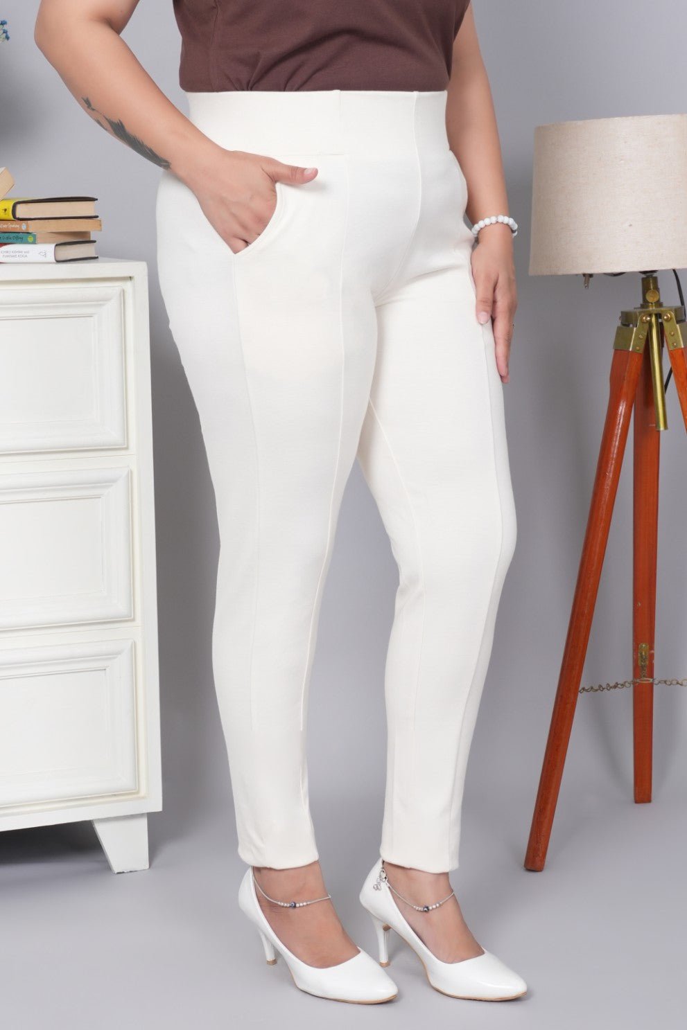 Off white stretchable biowash USA HQ cotton premium jegging pant with pockets & superior elastic belt. - Milano jegging pants with pcoket