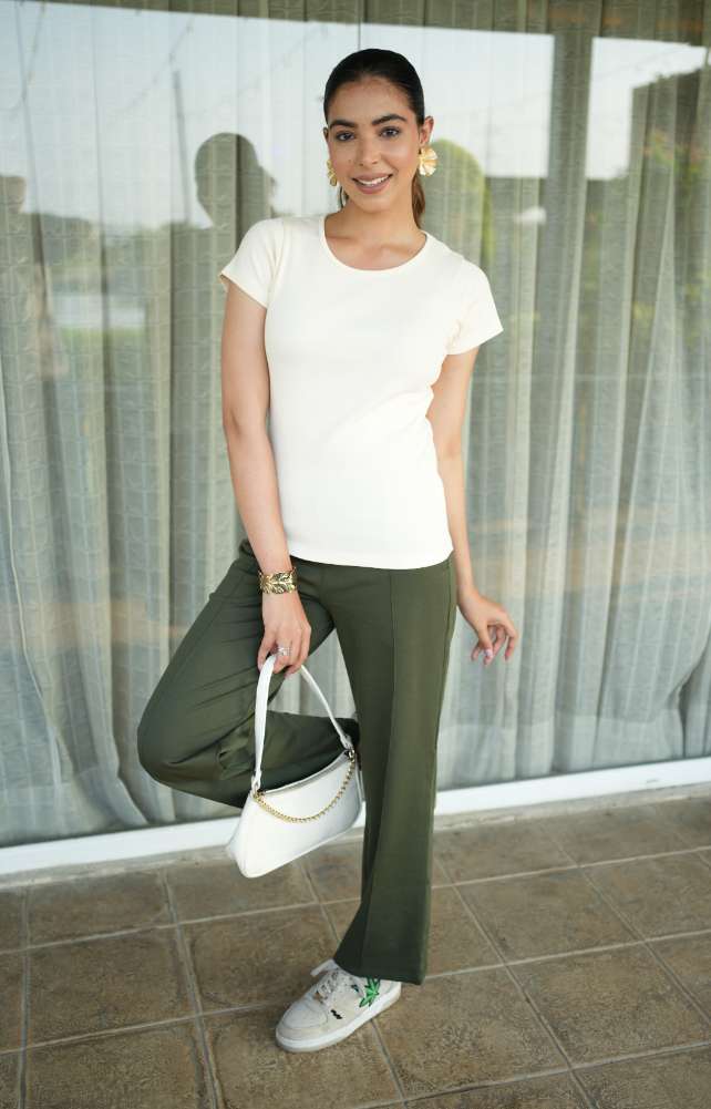 Off White Stretchable Rib T Shirt [ 100% USA HQ Cotton, 280 GSM non transparent fabric ] - Rib t shirt