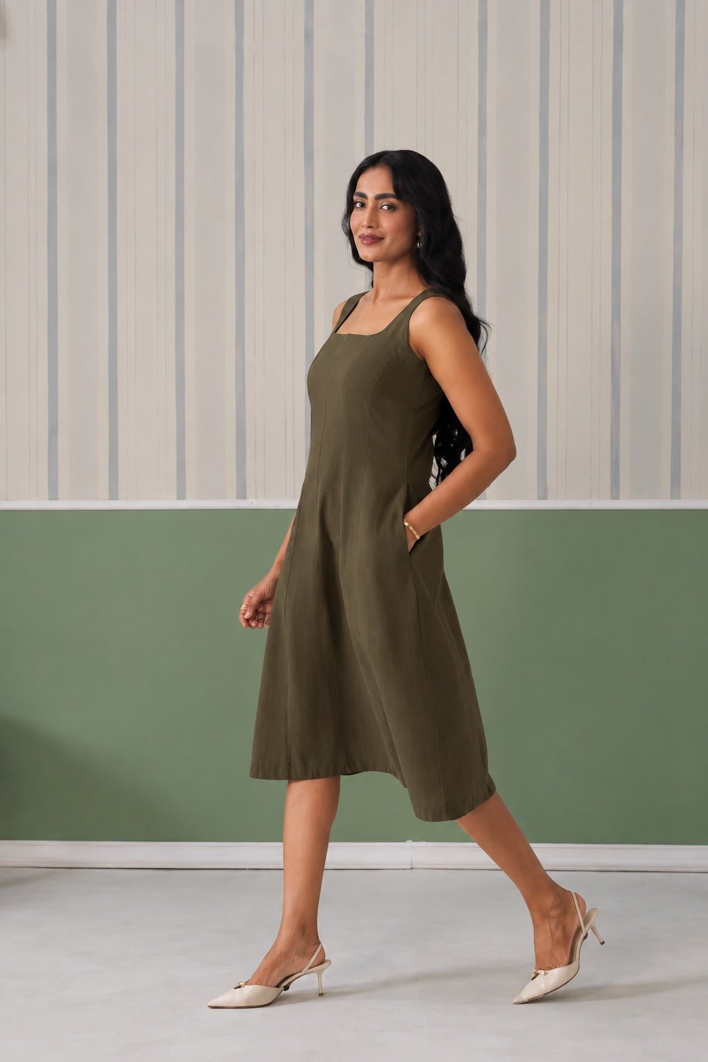 Olive cotton midi dress with pocket [100% pure cotton] -Cotton pocket midi dress