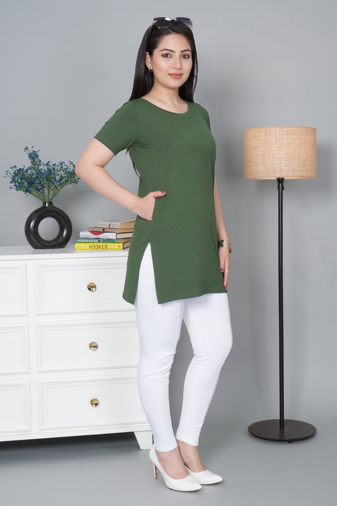 Olive long round neck cotton lycra t-shirt with pockets - Long cotton t-shirt