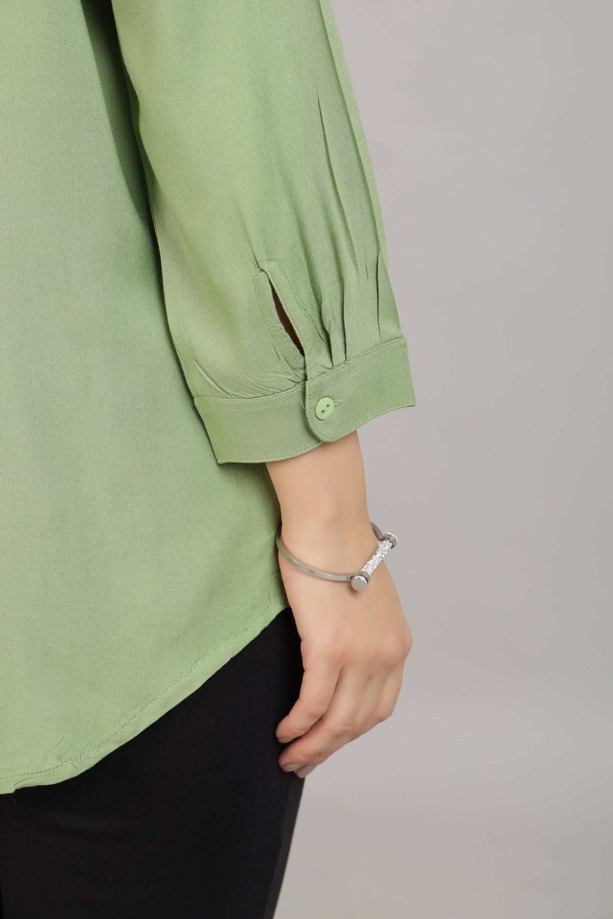 Pista green long hemline shirt [ 100% Rayon, Liva Certified ] -Long hemline shirt