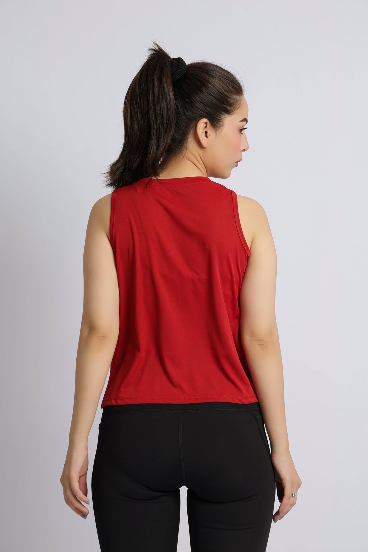 Red active crop slit vest -Active crop slit vest