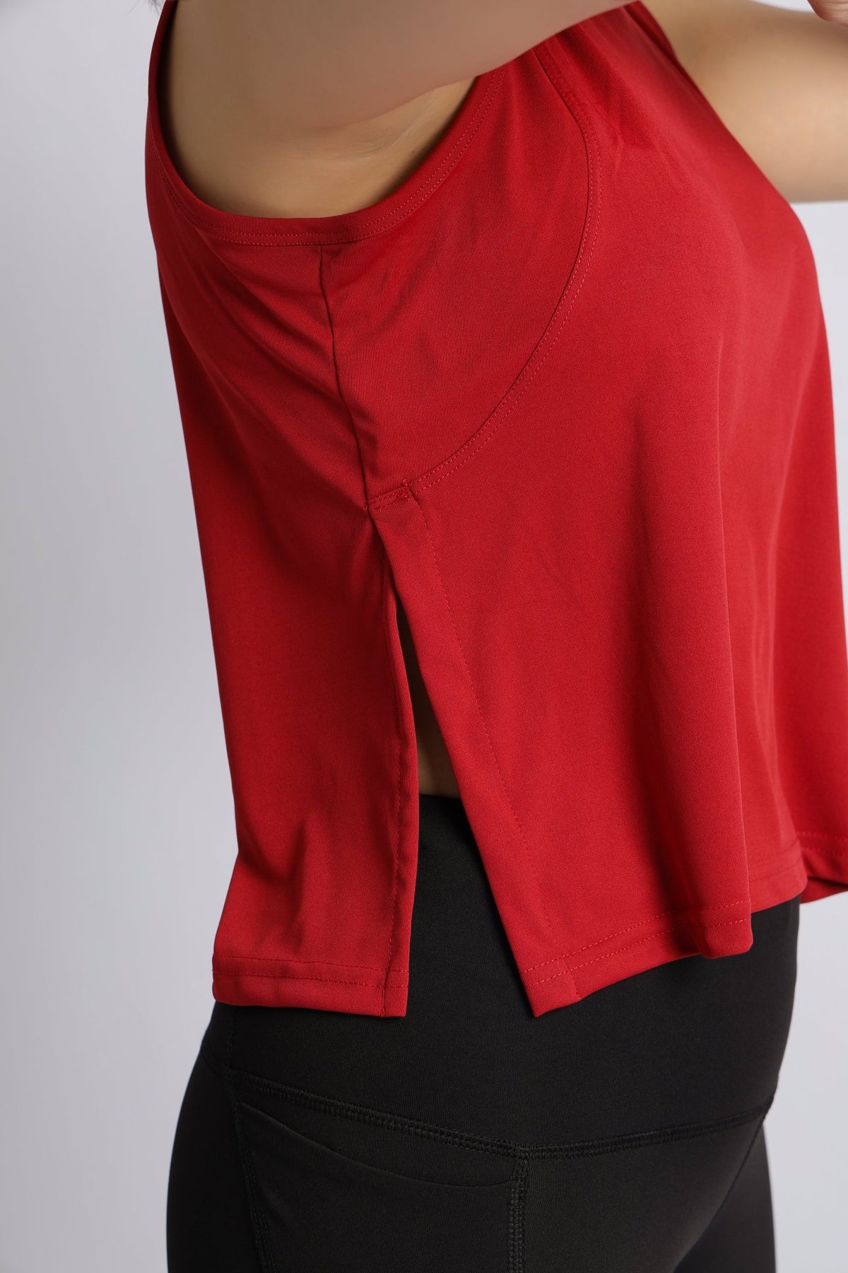 Red active crop slit vest -Active crop slit vest