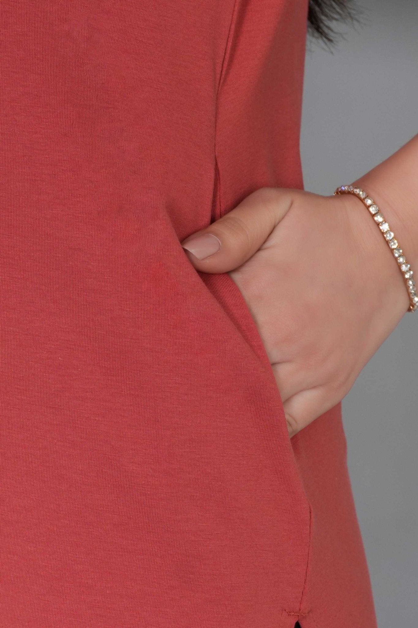 Rust long round neck henley cotton lycra t-shirt with pockets - Long cotton t-shirt