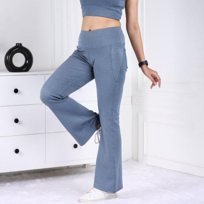 Teal Melange Active Flare Pants - Active melange flare pants