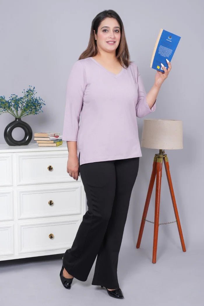 V - neck 3/4 sleeve t-shirt - Medium