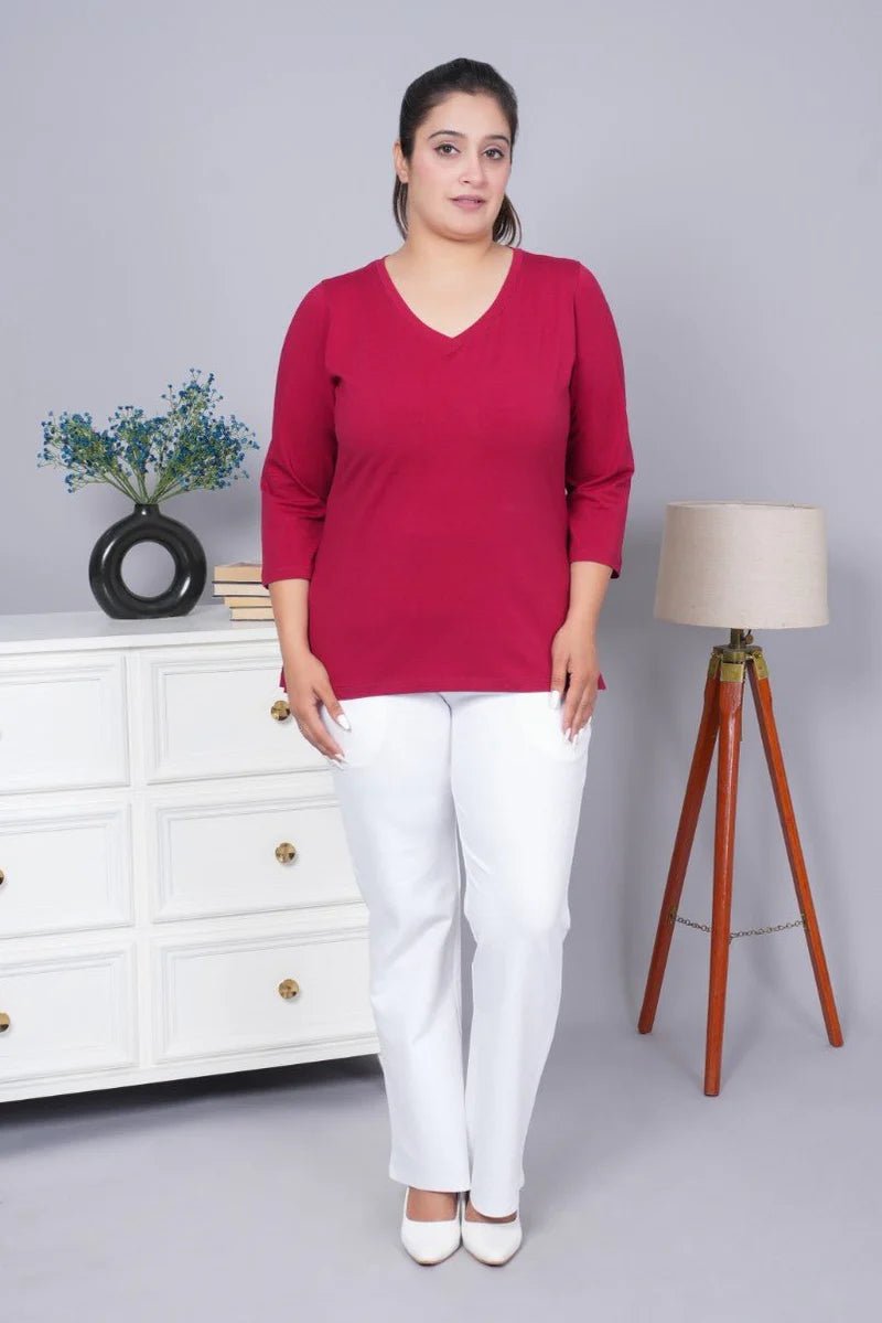 V - neck 3/4 sleeve t-shirt - Medium