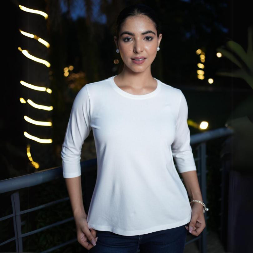 White Round Neck Cotton full Sleeve T Shirt - Cotton t shirt