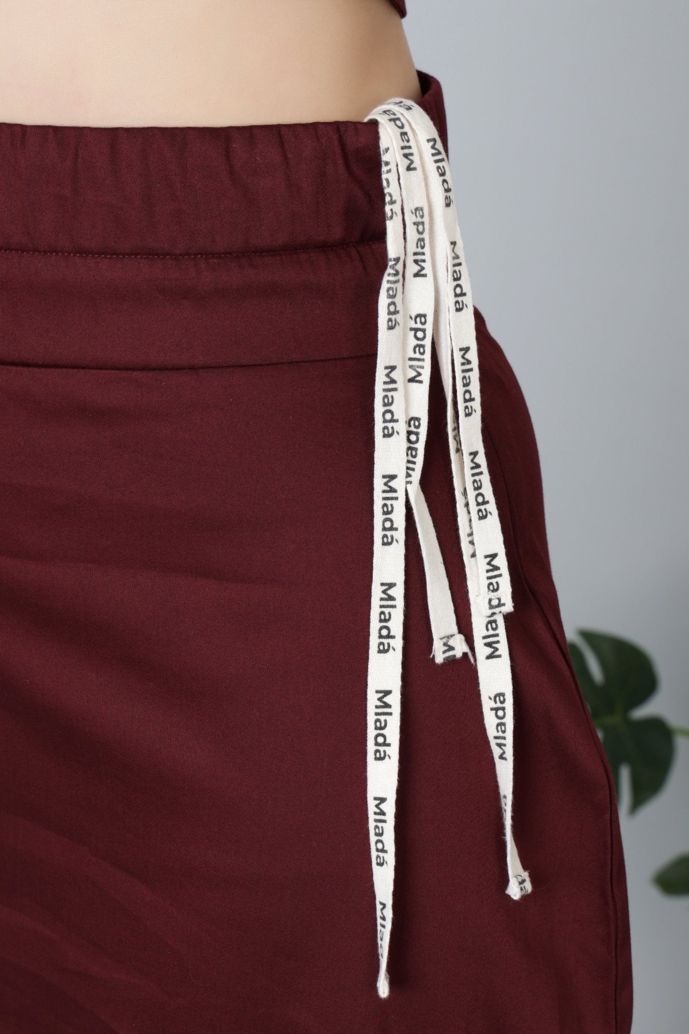 Wine saree shaper made from premium cotton - Saree shaper
