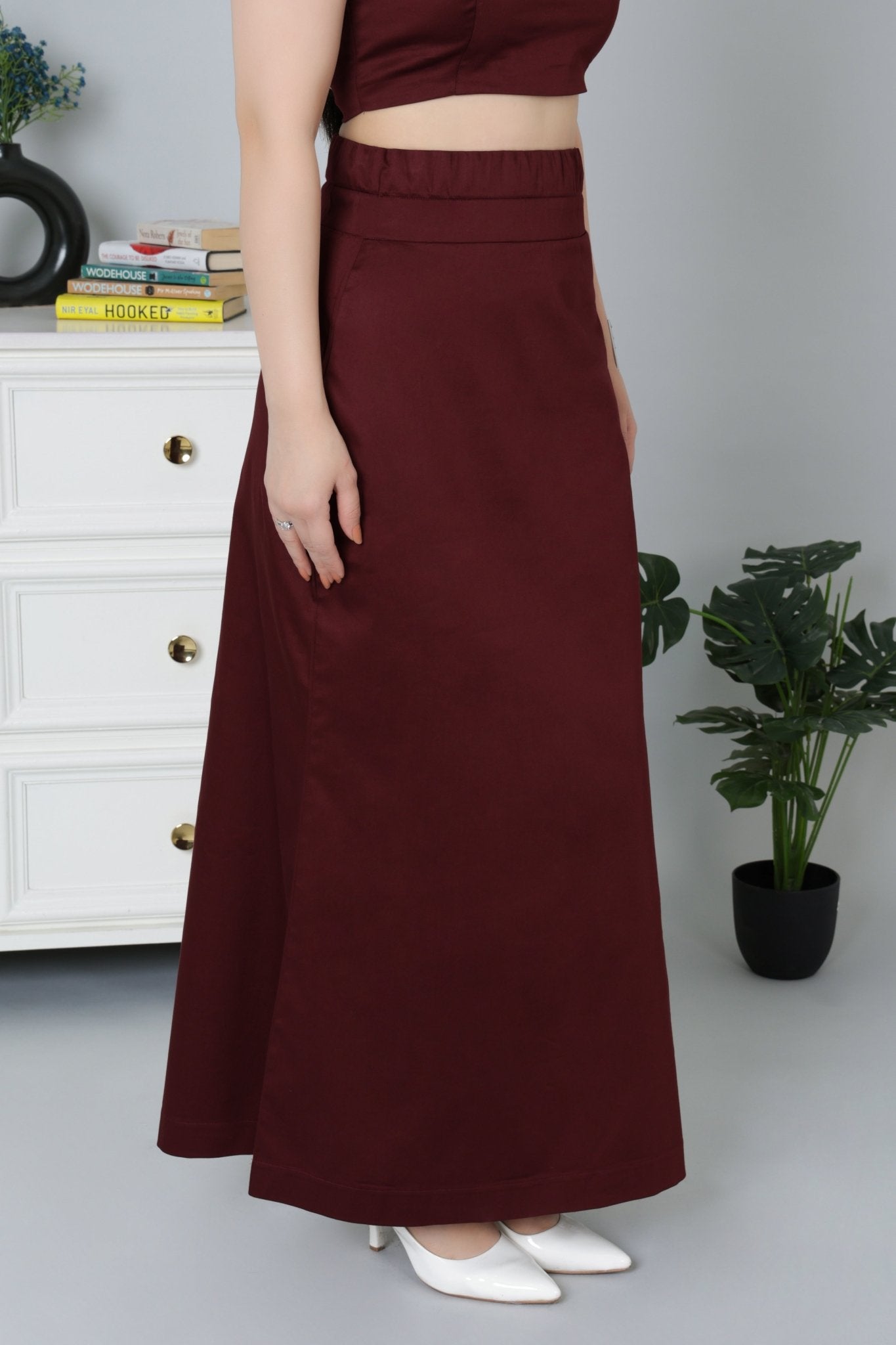 Wine saree shaper made from premium cotton - Saree shaper