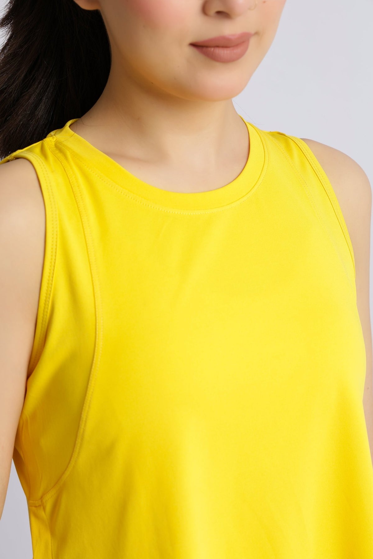 Yellow active crop slit vest -Active crop slit vest